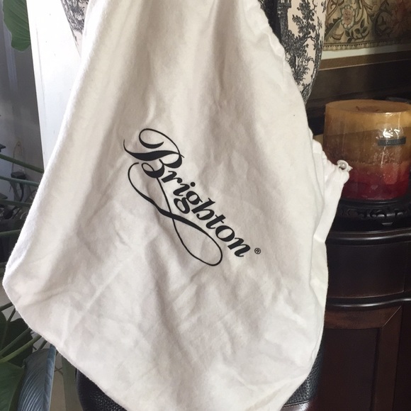 Brighton purse.  Removable strap - Picture 9 of 9